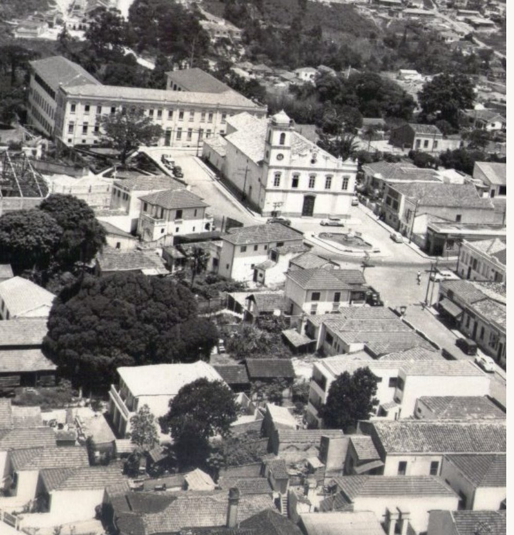 Foto histórica da Construtora Faccini em Guarulhos, fundada em 1966