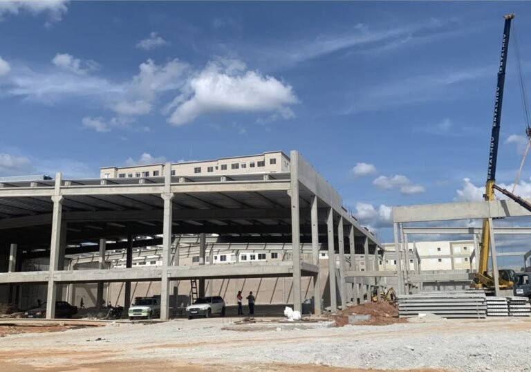 Obra Supermercados Nagumo — Guarulhos SP, 12.000 m², Construtora Faccini